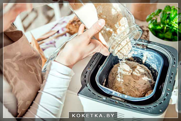 Для быстрой и качественной выпечки хлеба рекомендуется использовать электрические хлебопечки.