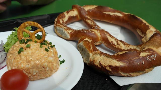 Немецкая кухня нравится не только местным жителям, но и туристам