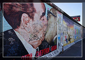 Стрит-арт на Берлинской стене