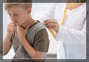 2767 layushchij kashel u rebjonka