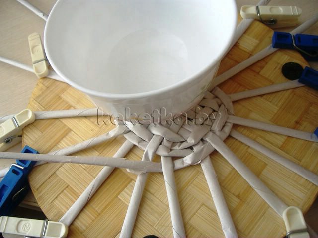 Плетение шляпы из газетных трубочек. Мастер класс