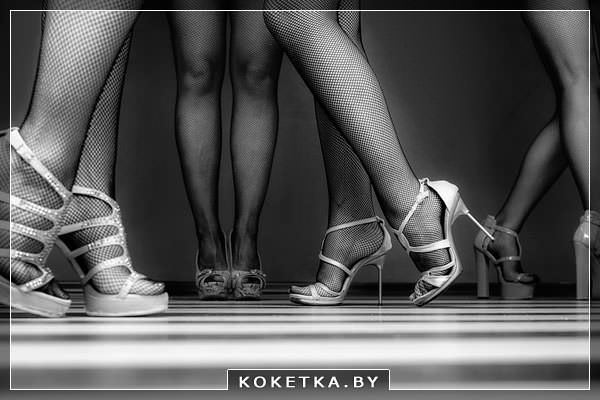 Женские чулки: история роскоши и соблазна