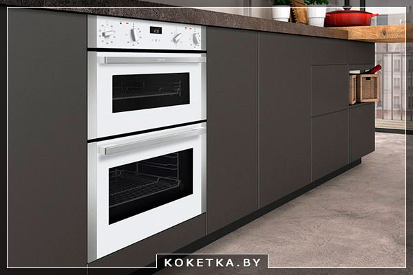 Главная бытовая техника на кухне духовой шкаф