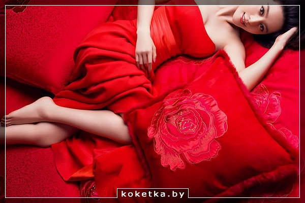 Красное постельное бельё