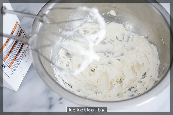 Сливочный сыр и кленовый сироп