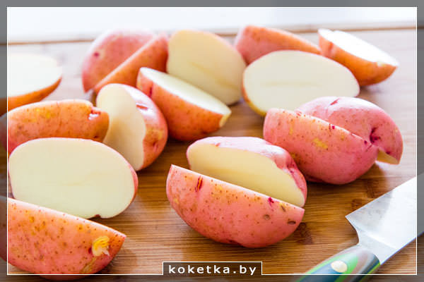 Нарезаем картофель