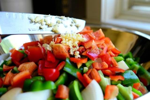 Картофель с овощами