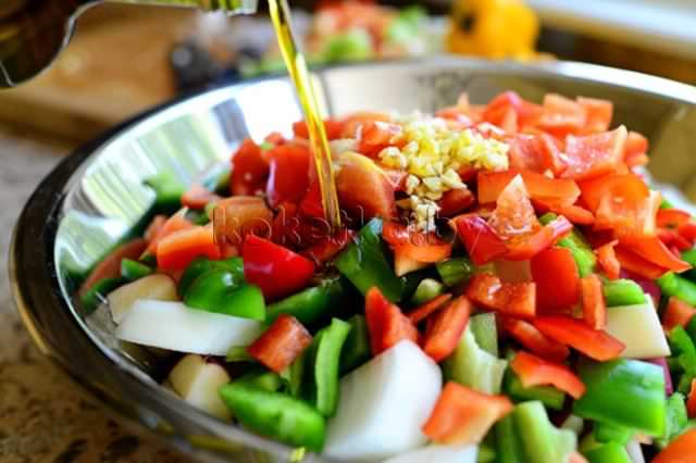 Картофель с овощами