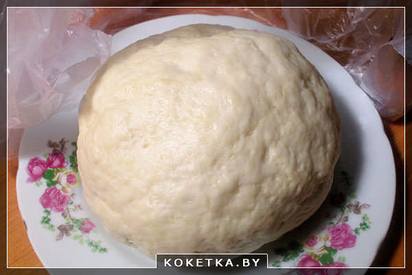 Постные печёные пирожки с картофелем и луком