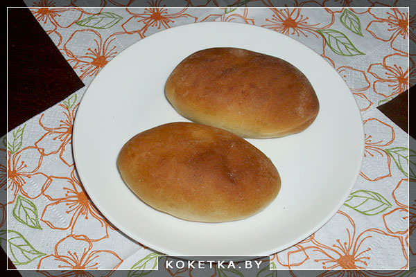 Постные печёные пирожки с картофелем и луком