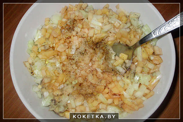 Постные печёные пирожки с картофелем и луком
